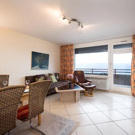 B1101 By Interhome Apartment